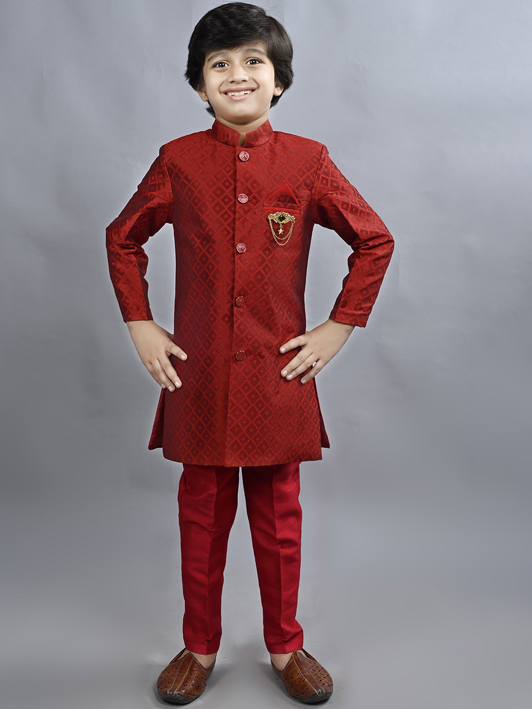 

ahhaaaa Boys Embroidered Indo-Western Sherwani, Red