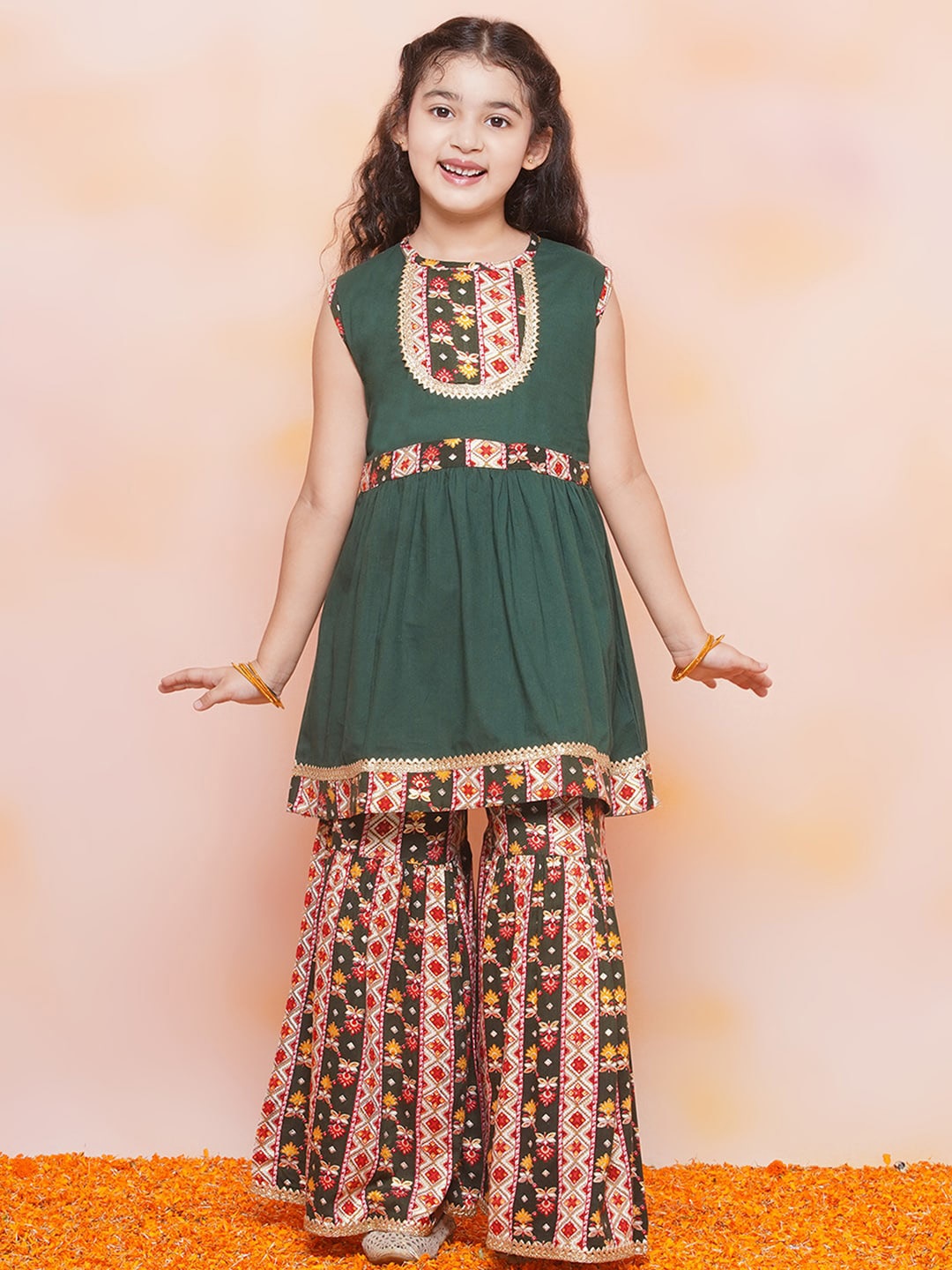 

Aj DEZInES Girls Floral Yoke Design Pure Cotton Kurta with Sharara, Green