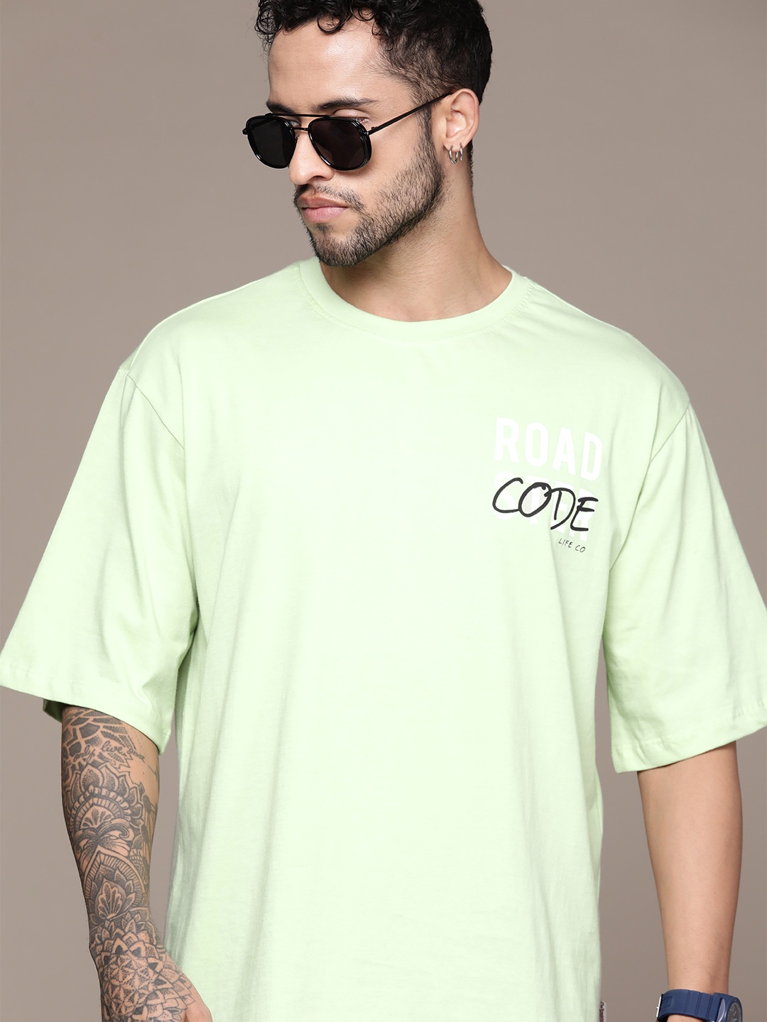 

The Roadster Lifestyle Co. Drop-Shoulder Sleeves Pure Cotton Oversized T-shirt, Green