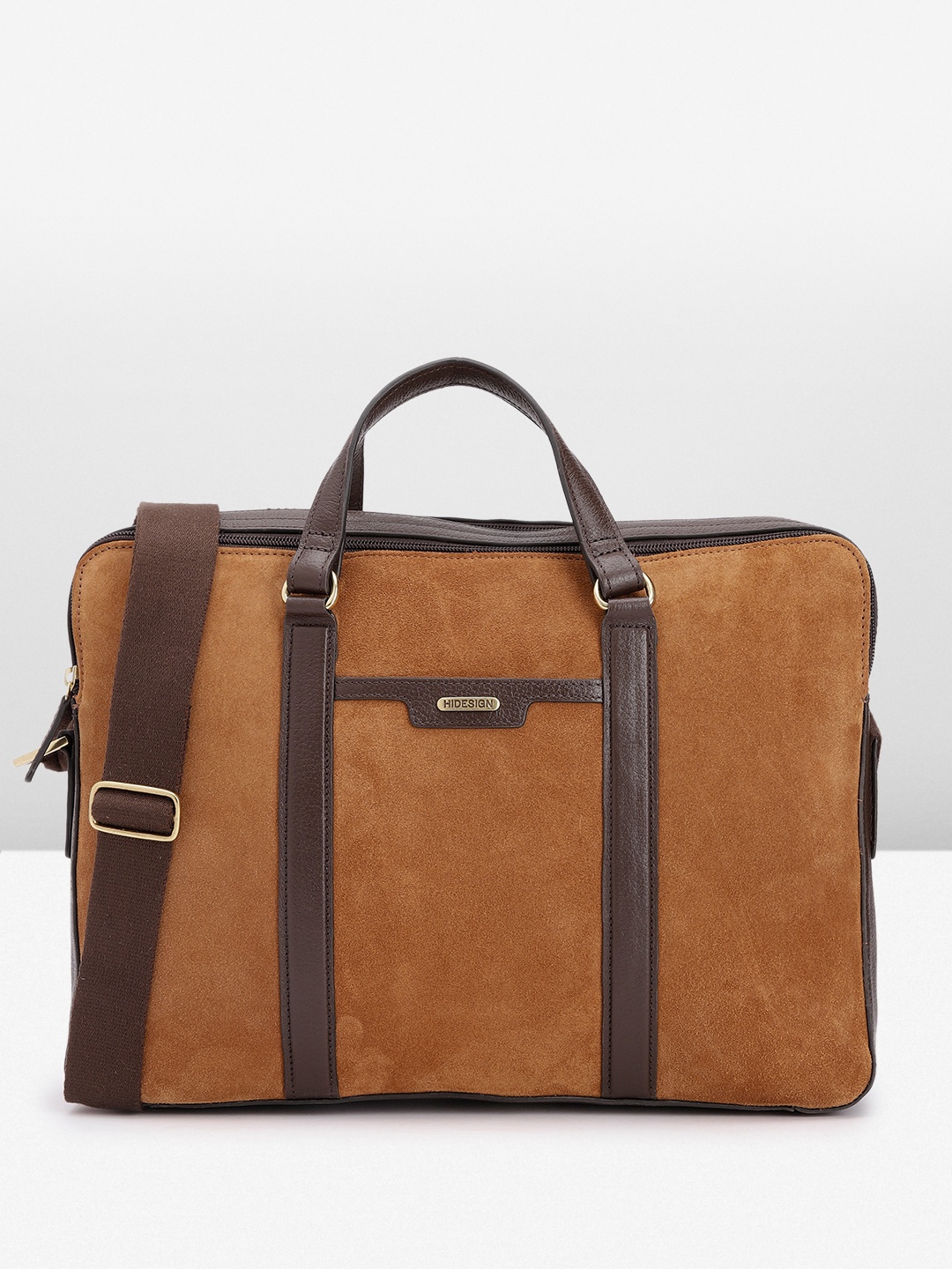 

Hidesign Men INSEAD 03 Suede Laptop Messenger Bag, Tan