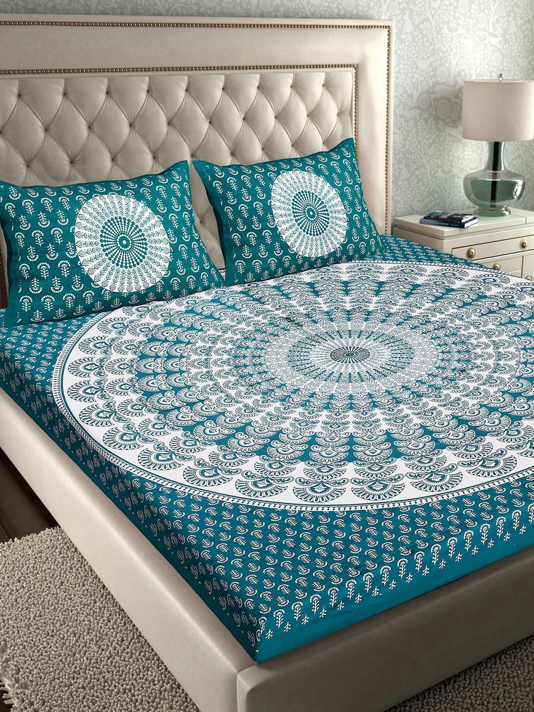

Rajasthanikart Green & White Ethnic Motifs Cotton 110 TC Queen Bedsheet & 2 Pillow Covers