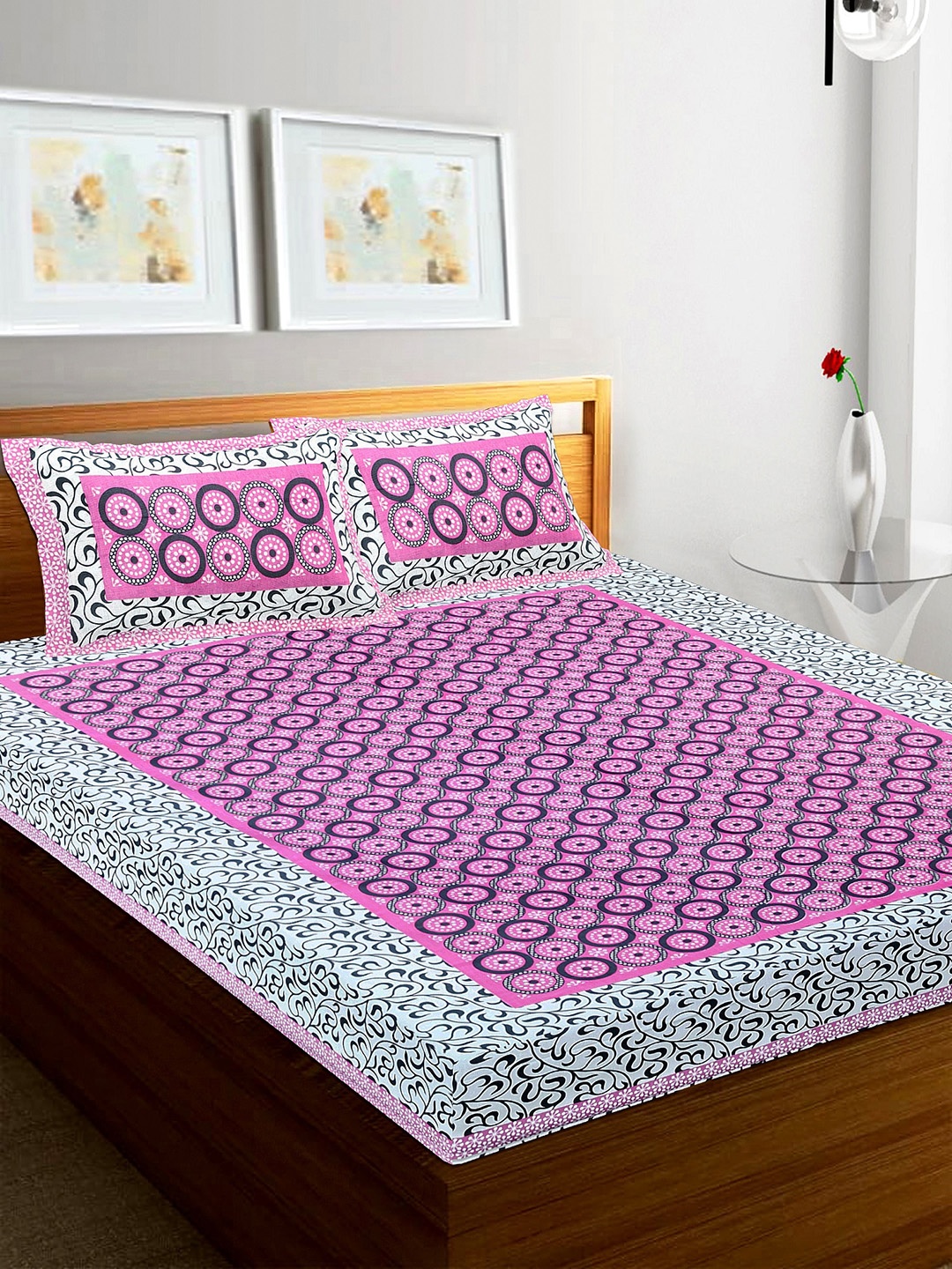 

Rajasthanikart Pink & White Geometric Cotton 110 TC Queen Bedsheet with 2 Pillow Covers