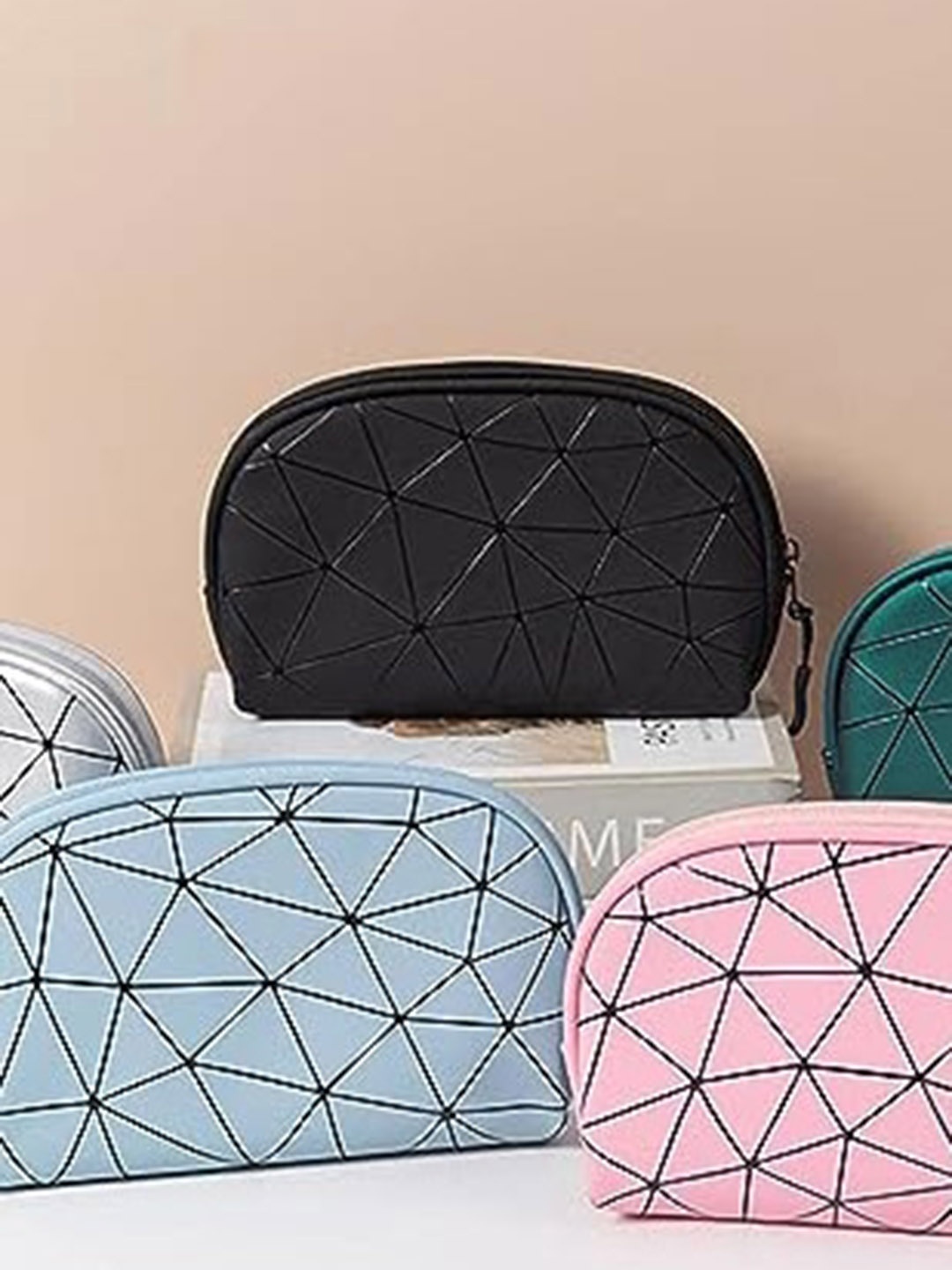 

HOUSE OF QUIRK Self-designed Cosmetic Organizer Bag, Black