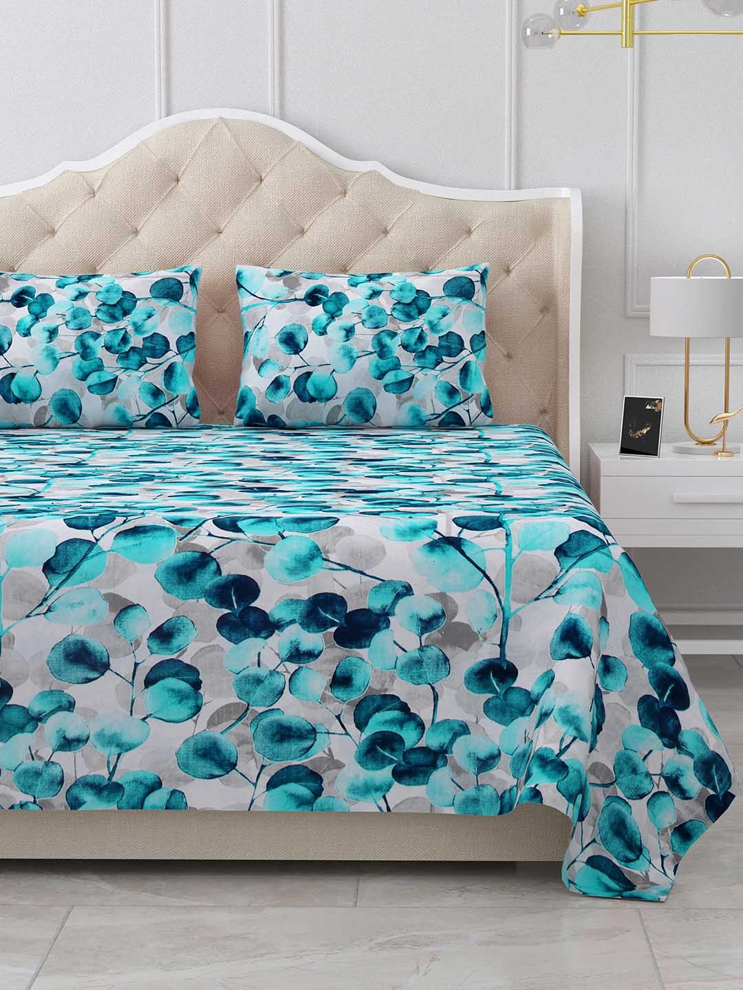

BELLA CASA Stella Blue & White Floral 180 TC Cotton King Bedsheet With 2 Pillow Covers