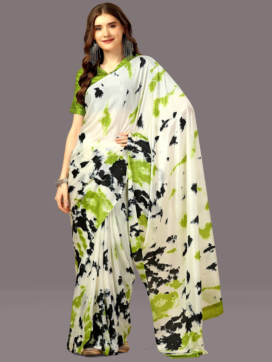 

WORIVOC Abstract Printed Satin Saree, Green