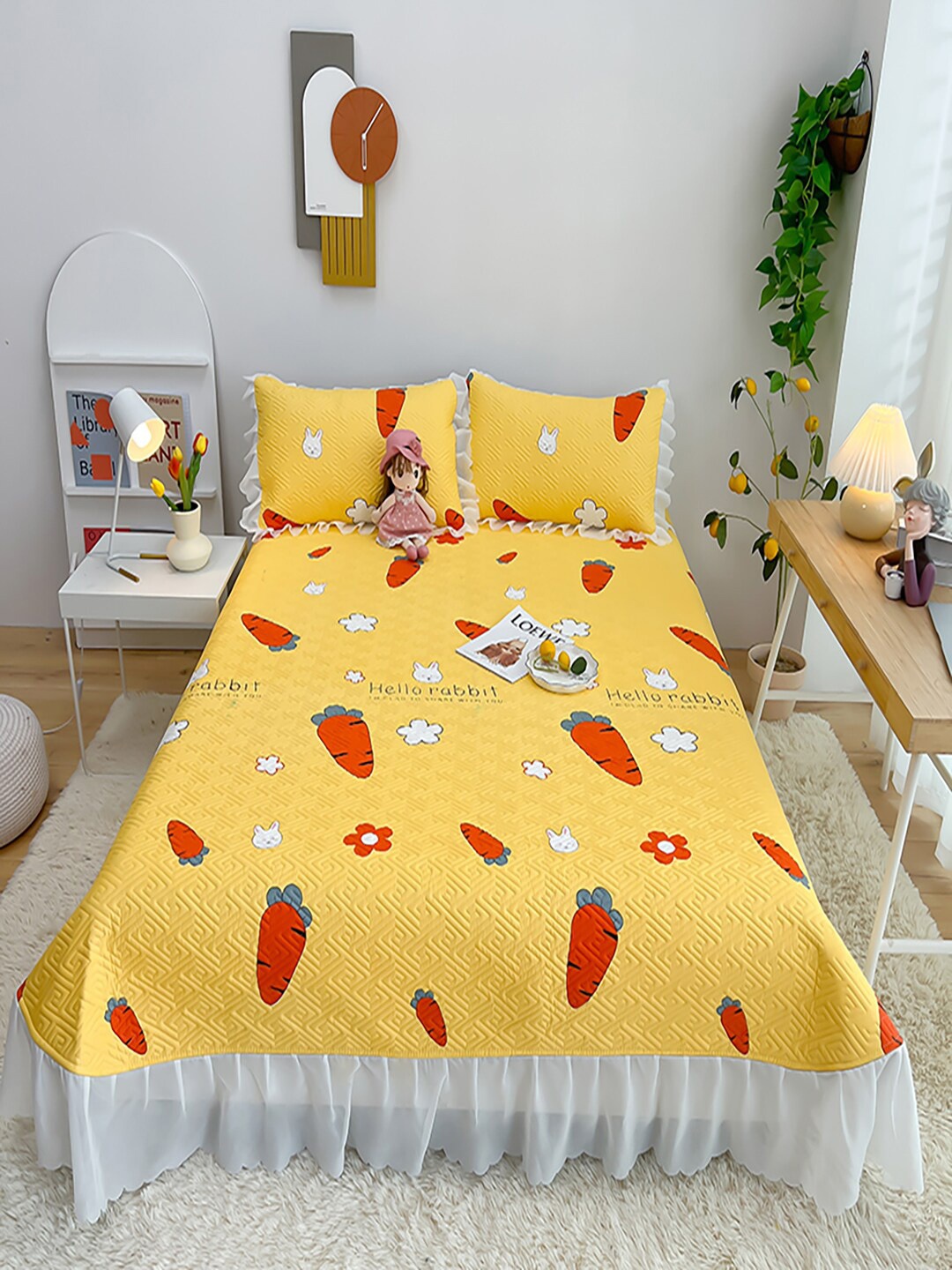 

JC Collection Red & Yellow Printed Single Bed Cover With Pillow Covers