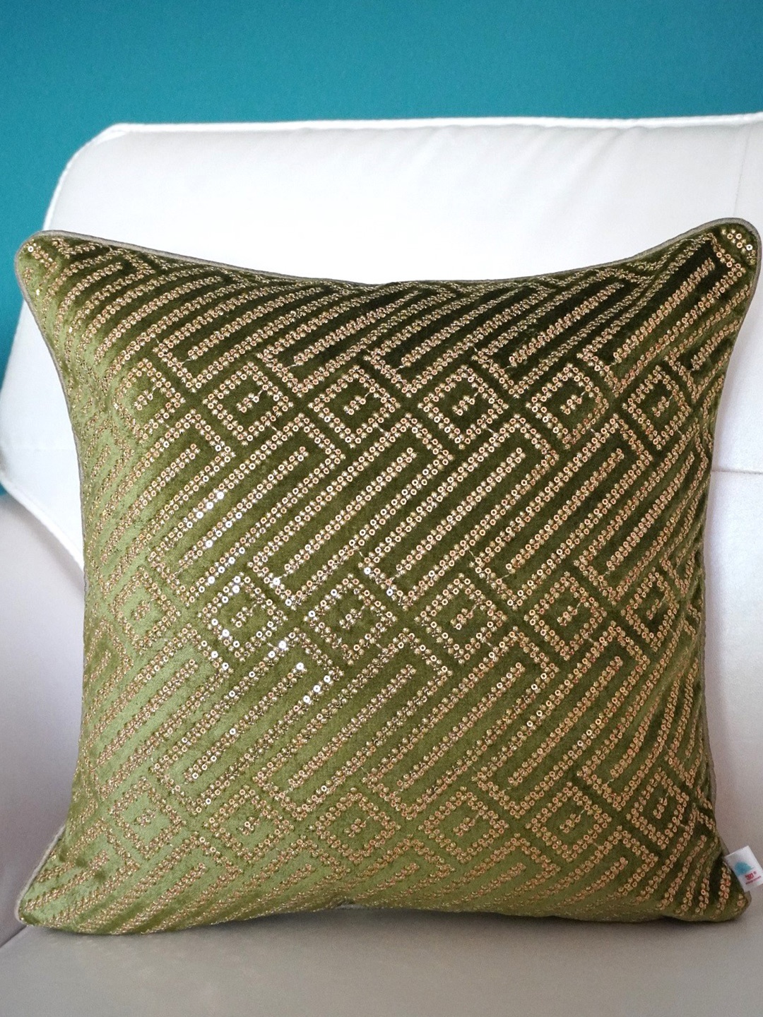 

TARA- Sparkling Homes Green & Gold-Toned Geometric Velvet Square Cushion Cover