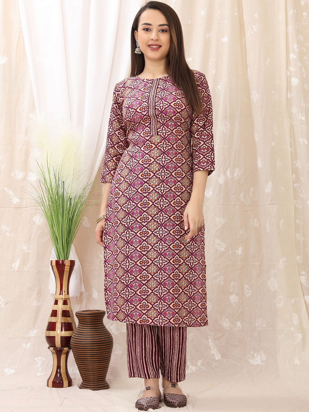 

PREMROOP- THE STYLE YOU LOVE Ethnic Motifs Printed Kurta With Trousers, Maroon