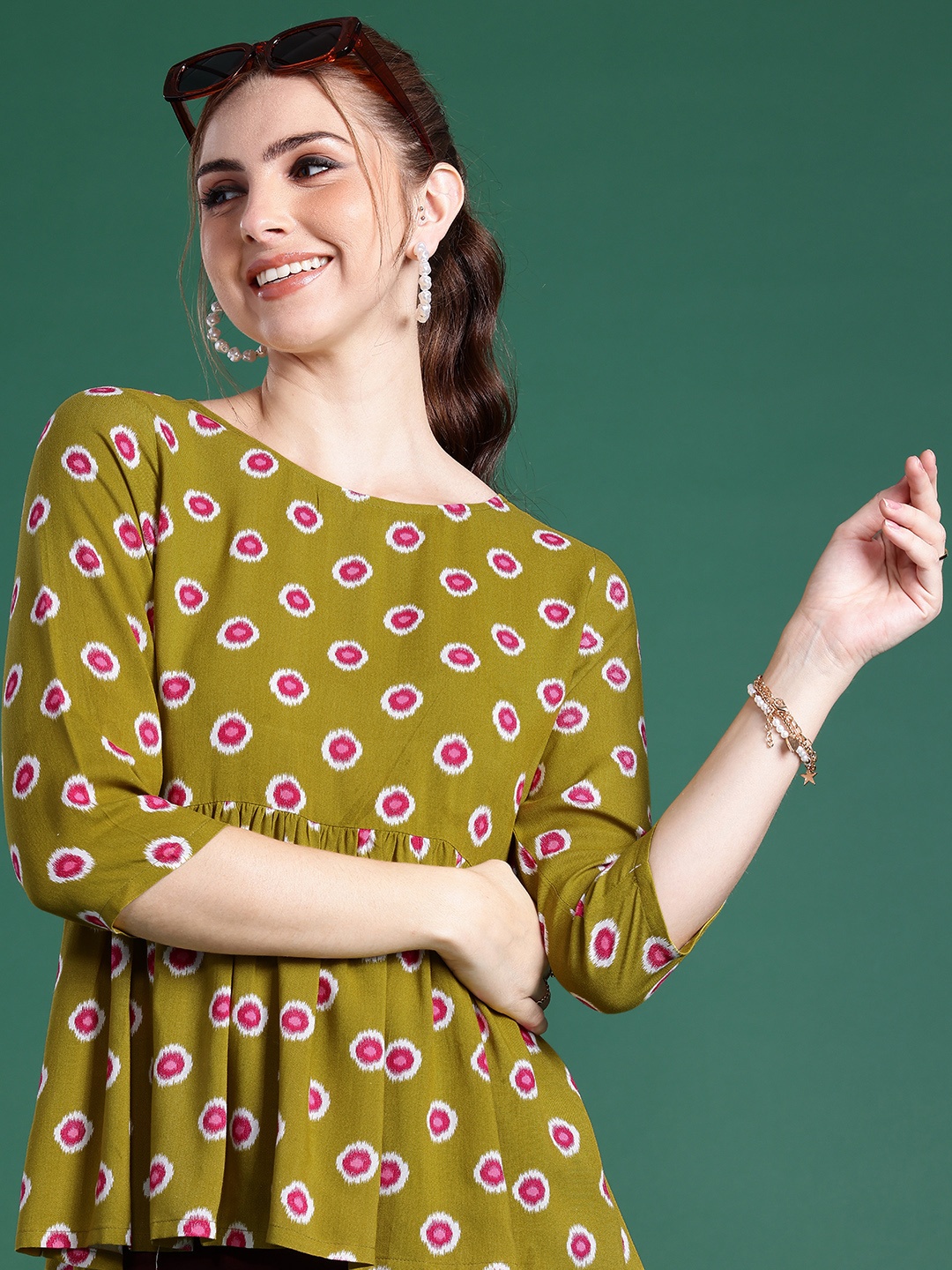 

Sangria Geometric Print Peplum Top, Olive