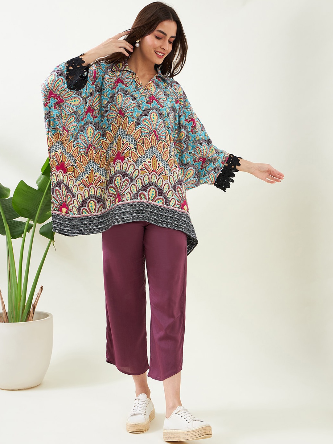 

The Kaftan Company Printed Shirt Collar Top With Trousers, Blue