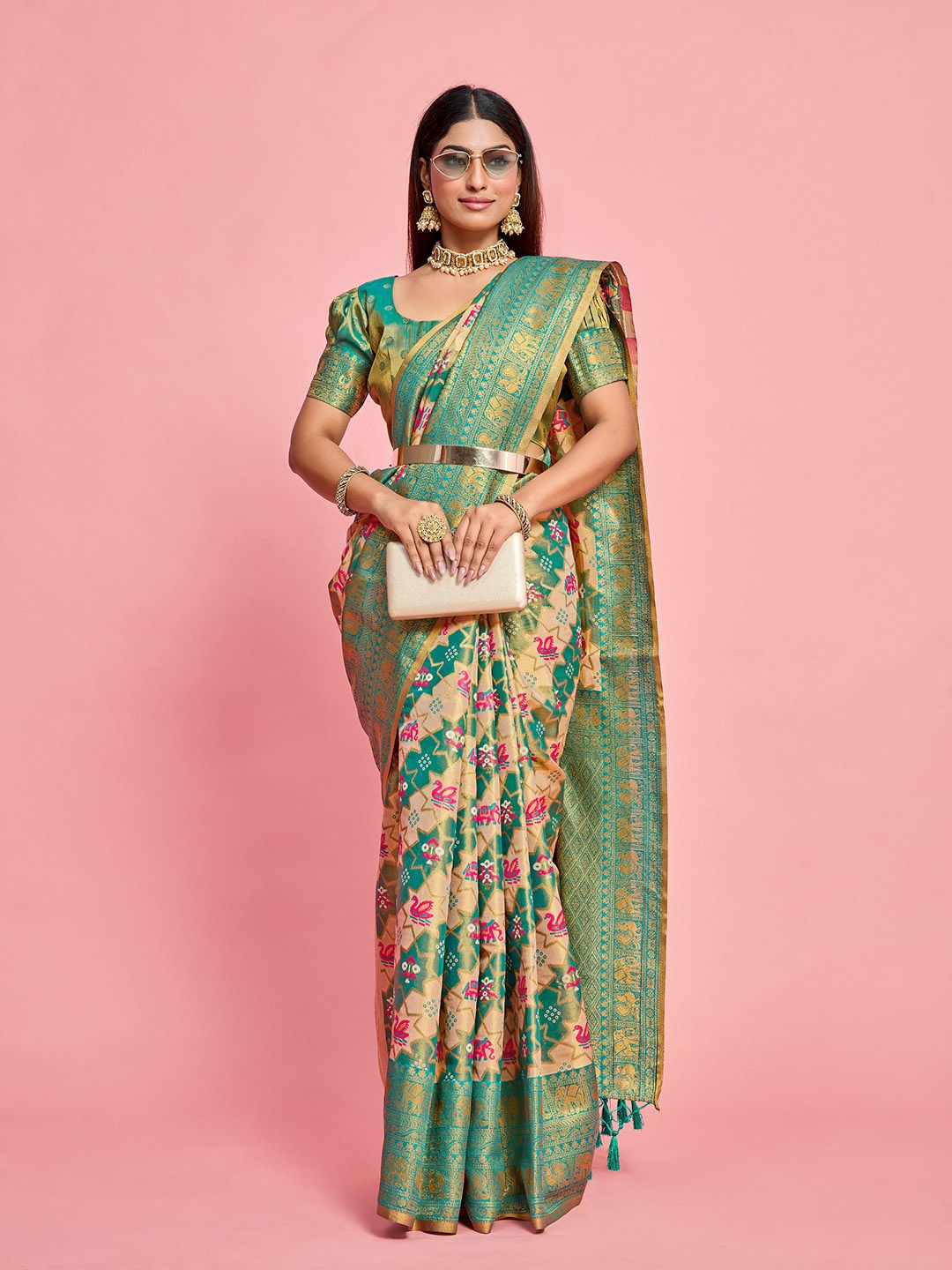 

MIMOSA Ethnic Motifs Woven Design Zari Kanjeevaram Saree, Turquoise blue