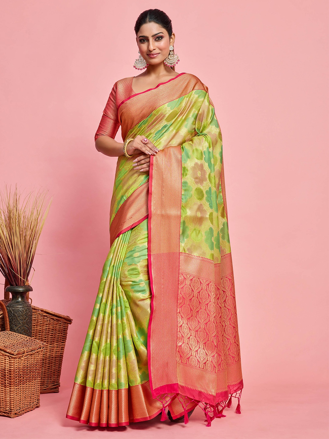 

MIMOSA Floral Woven Design Zari Art Silk Banarasi Saree, Green