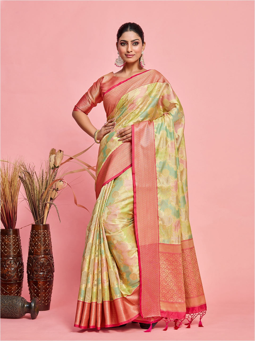 

MIMOSA Abstract Woven Design Zari Art Silk Banarasi Saree, Green