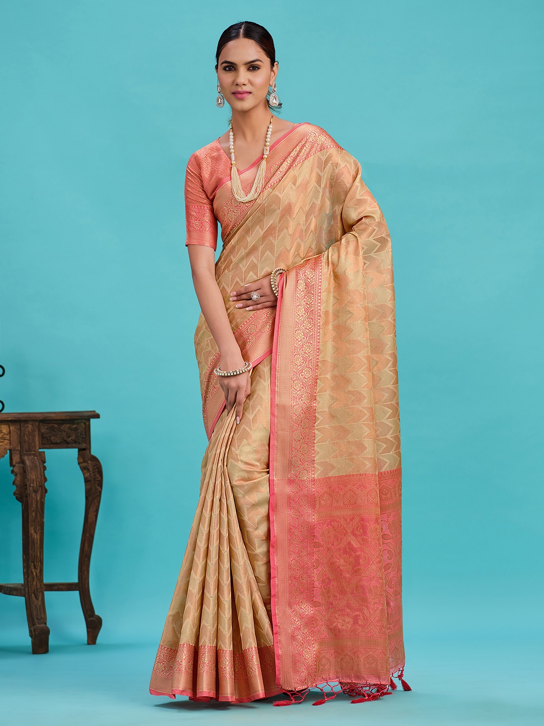 

MIMOSA Geometric Woven Design Zari Art Silk Kanjeevaram Saree, Brown