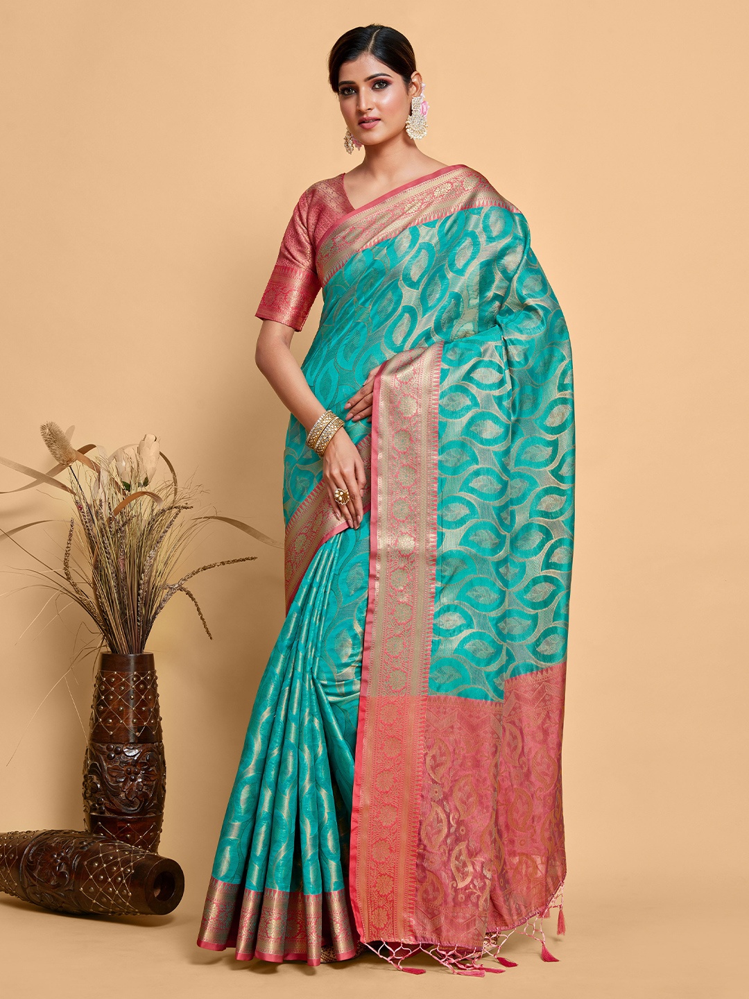 

MIMOSA Floral Woven Design Zari Art Silk Kanjeevaram Saree, Turquoise blue