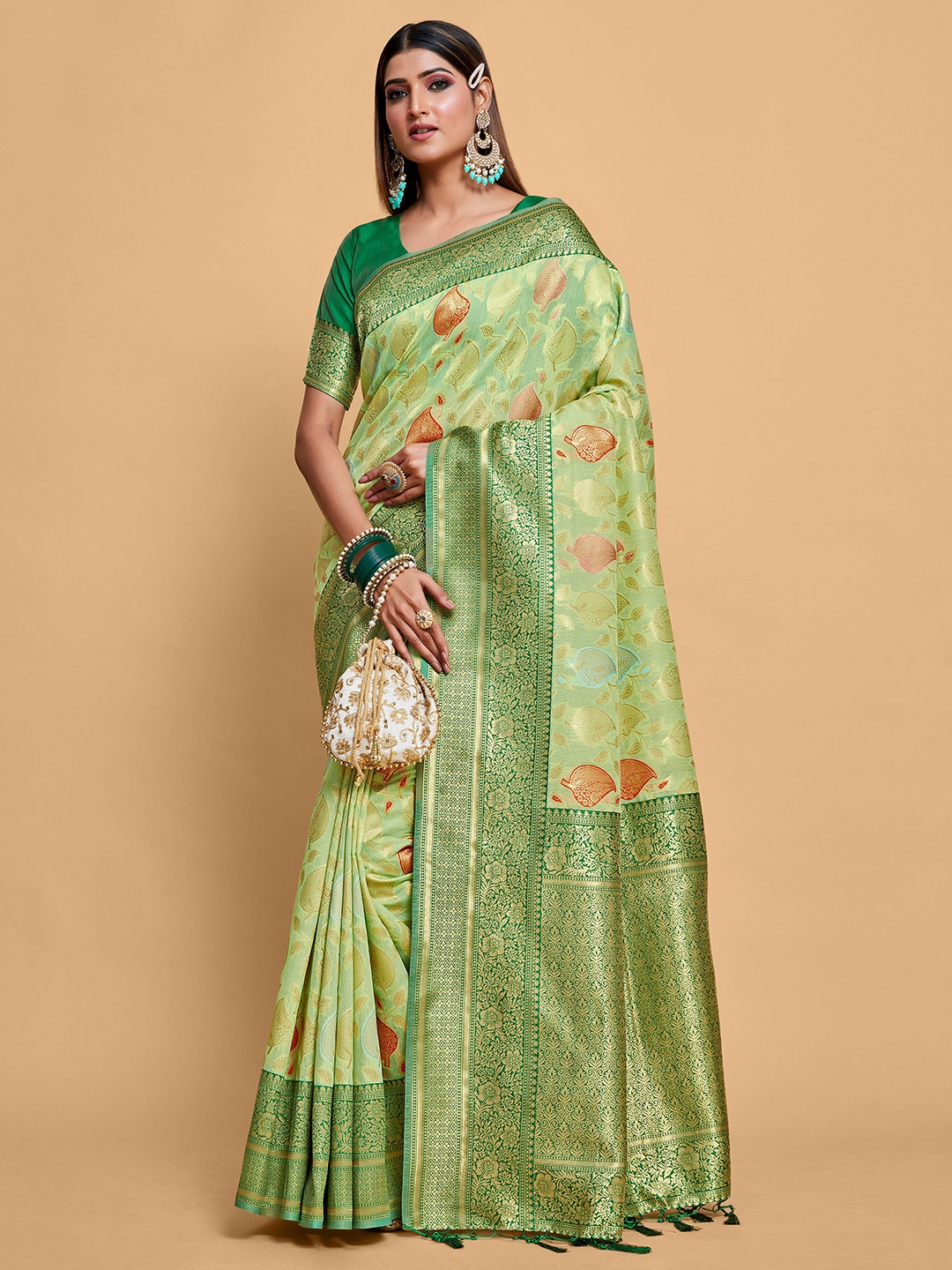 

MIMOSA Woven Design Zari Kanjeevaram Saree, Green