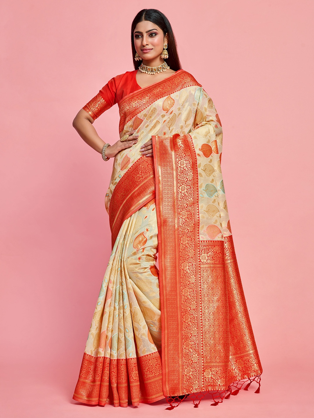 

MIMOSA Woven Design Zari Kanjeevaram Saree, Off white