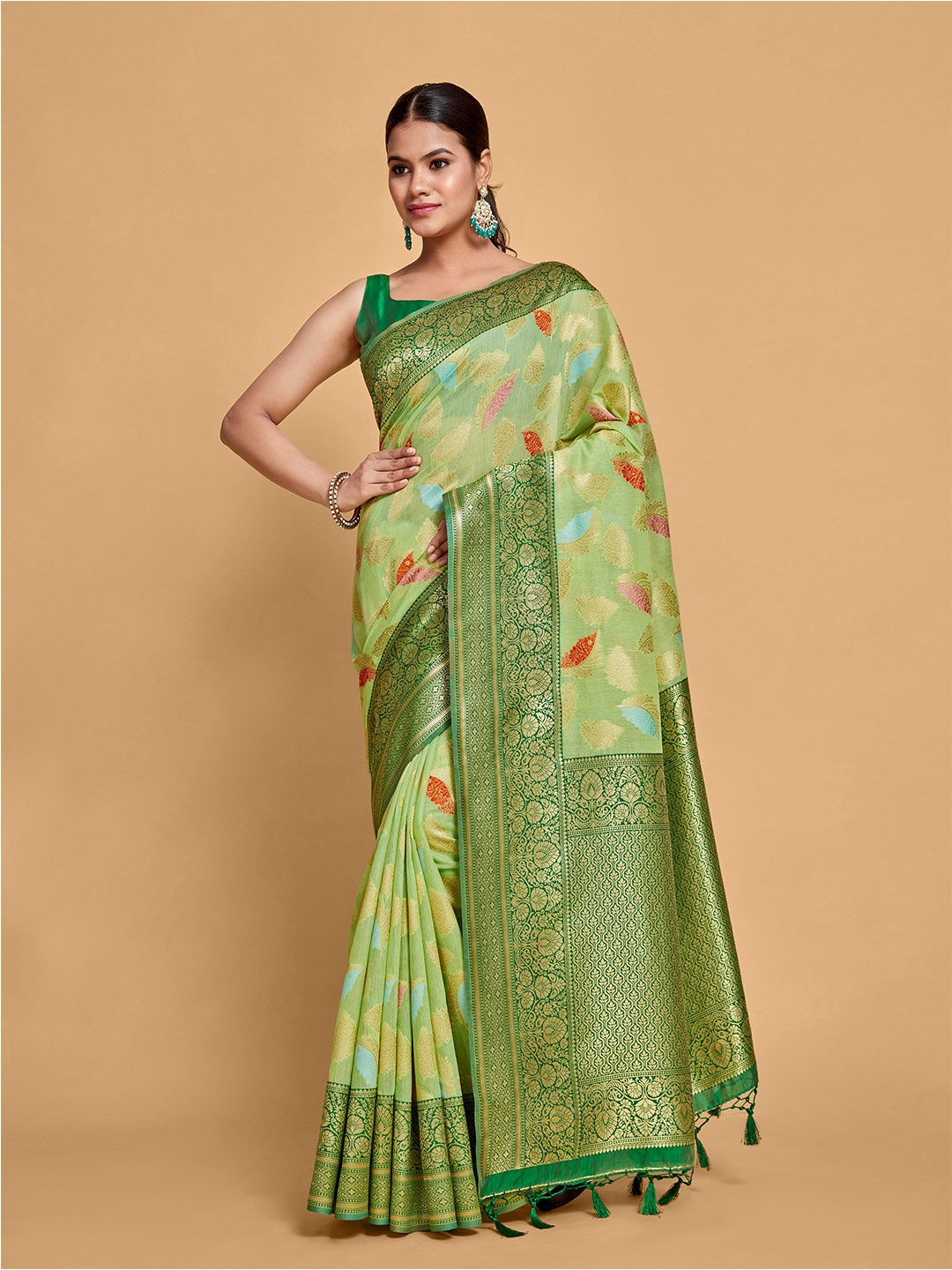 

MIMOSA Floral Woven Design Zari Kanjeevaram Saree, Green