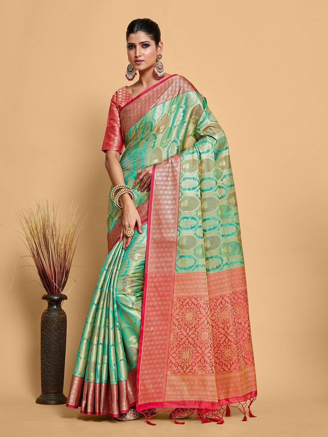 

MIMOSA Ethnic Motifs Woven Design Zari Detailed Banarasi Saree, Green
