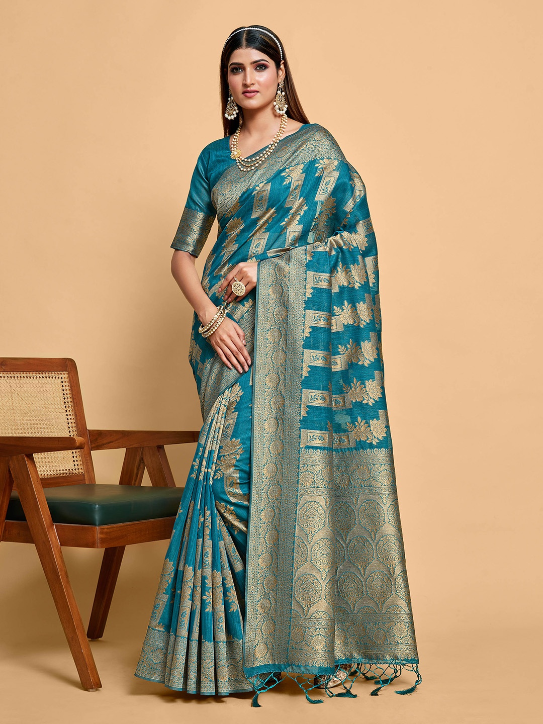 

MIMOSA Ethnic Motifs Woven Design Zari Detailed Banarasi Saree, Turquoise blue