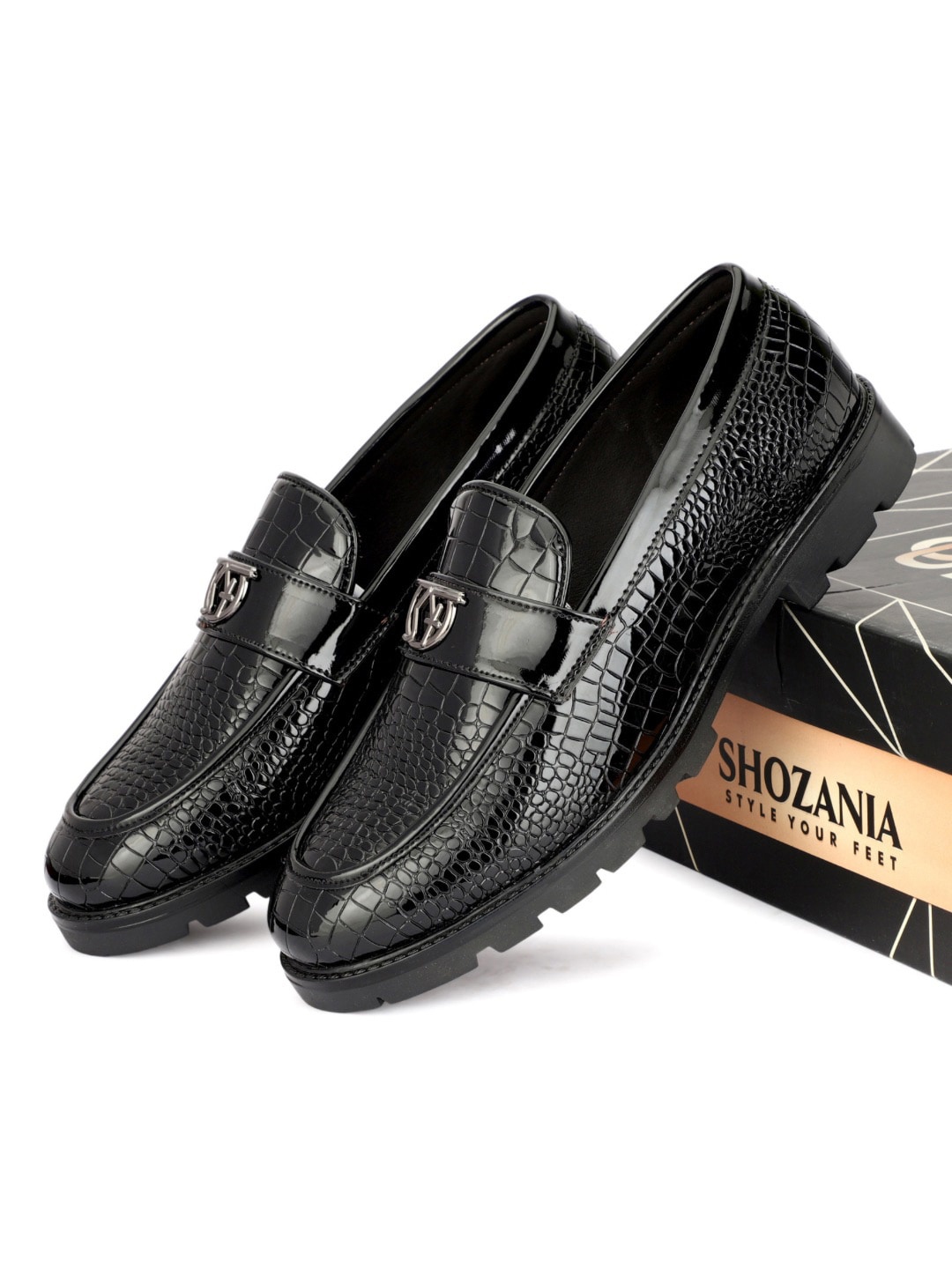 

SHOZANIA Men Textured Leather Formal Loafers, Black