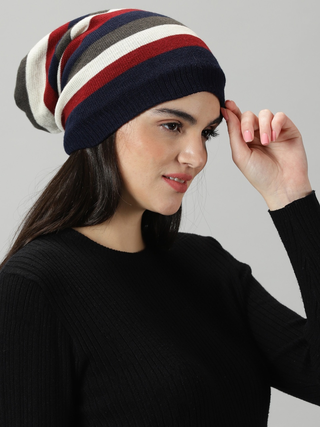 

Rodzen Colourblocked Woollen Beanie Caps, Navy blue