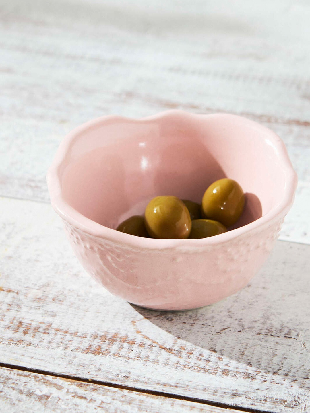 

Chumbak Pink Textured Ceramic Matte Bowl