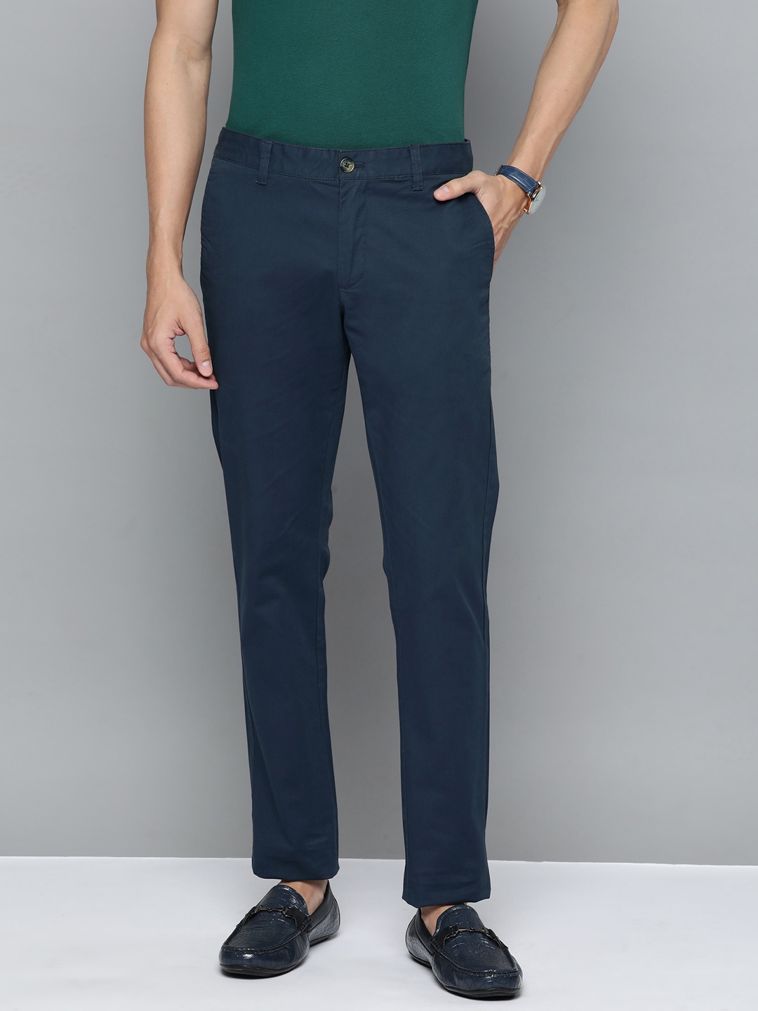 

Indian Terrain Men Brooklyn Slim Fit Chinos Trousers, Navy blue