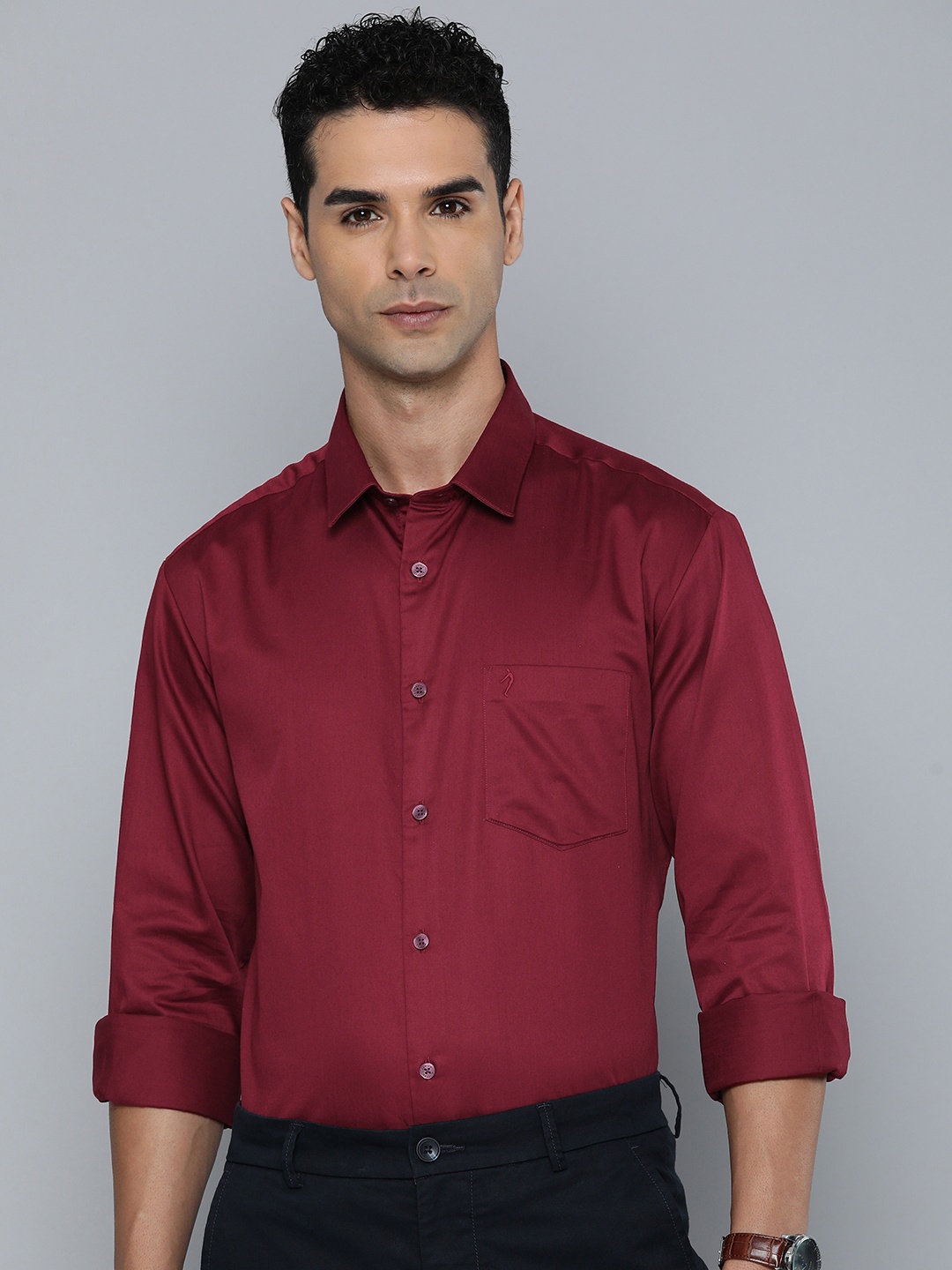 

Indian Terrain Pure Cotton Classic Slim Fit Semiformal Shirt, Maroon