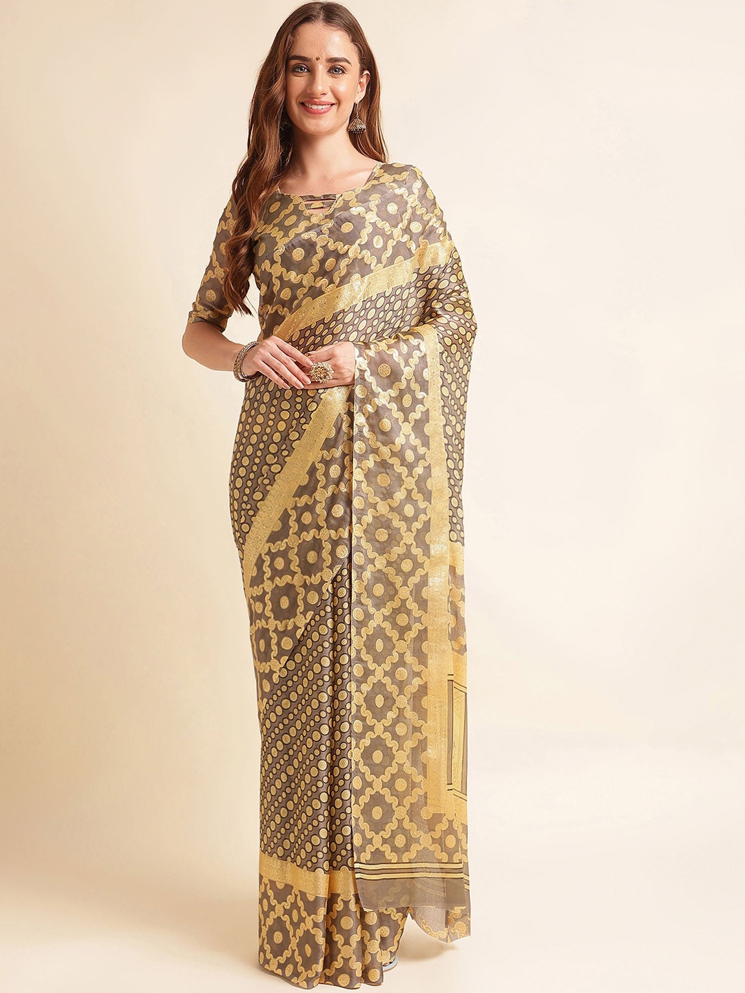 

Mitera Geometric Printed Pure Chiffon Saree, Grey