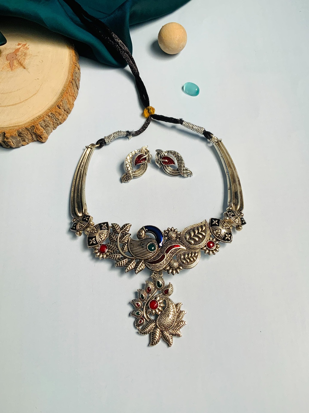

ABDESIGNS Silver-Plated Stone-Studded & Beaded Necklace and Earrings