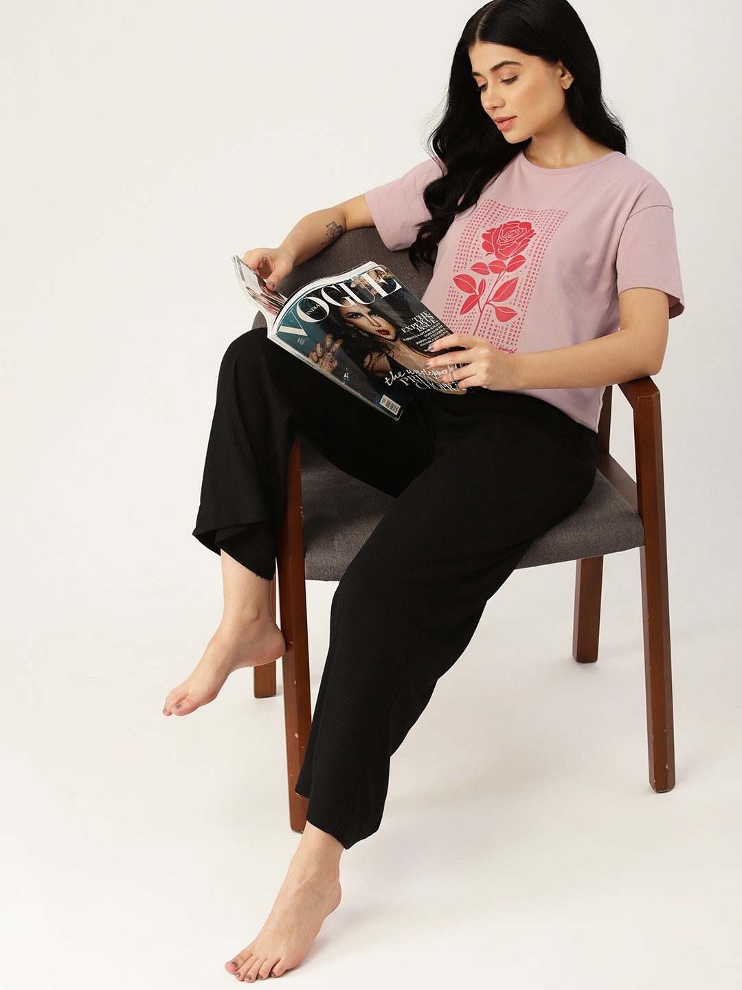 

ETC Women Graphic Printed Regular Fit T-shirt, Pink