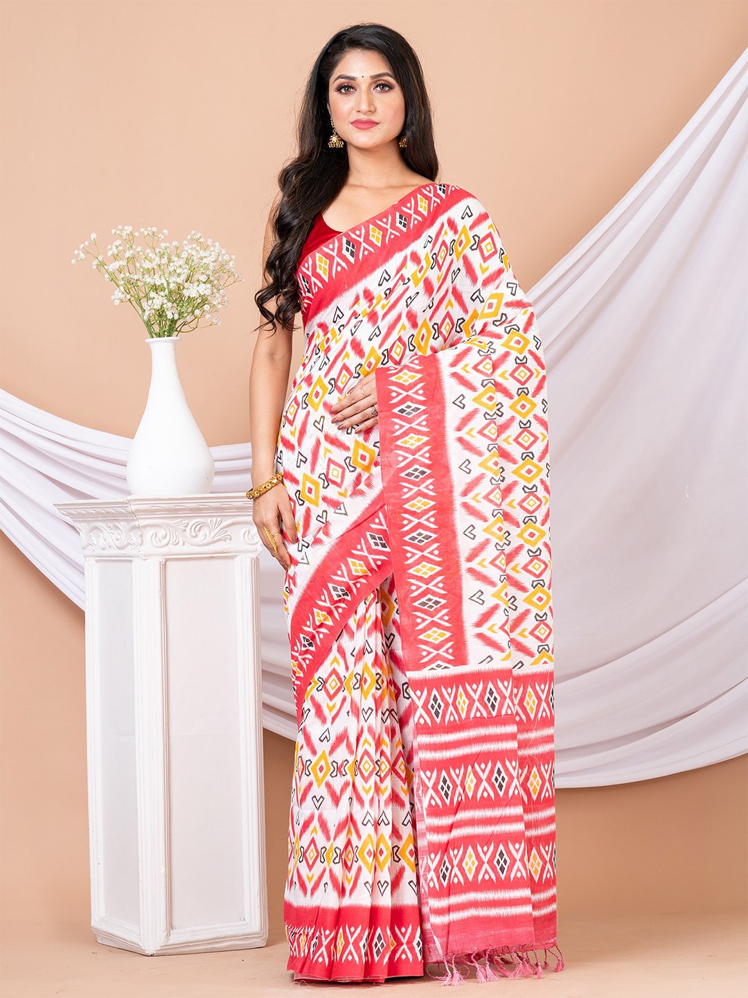 

HOUSE OF ARLI Ethnic Motifs Printed Pure Cotton Saree, White