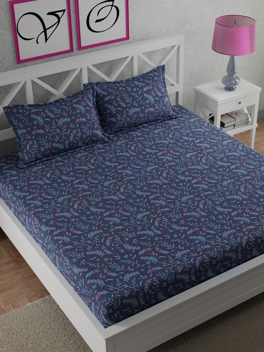 

CHHAVI INDIA Blue & Red Floral 210 TC King Bedsheet With 2 Pillow Covers