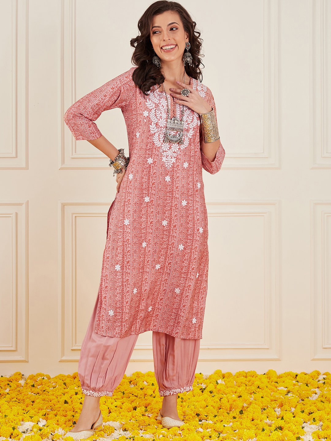 

Ishin Floral Printed Thread Work Kurta with Trousers, Pink