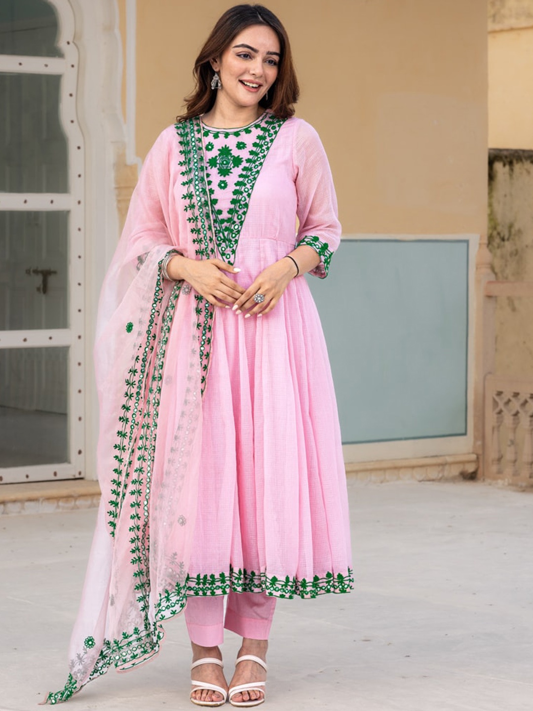 

Ambraee Ethnic Motifs Embroidered Mirror Work Kurta with Trousers & Dupatta, Pink