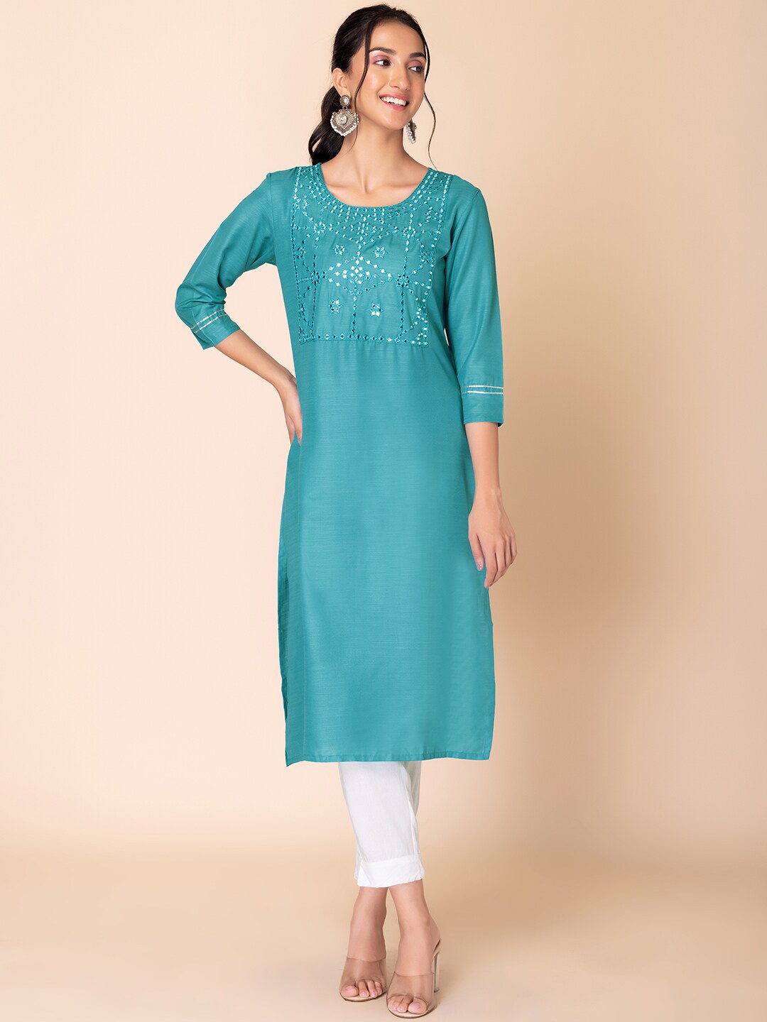 

INDYA Geometric Embroidered Yoke Mirror Work Straight Kurta, Blue