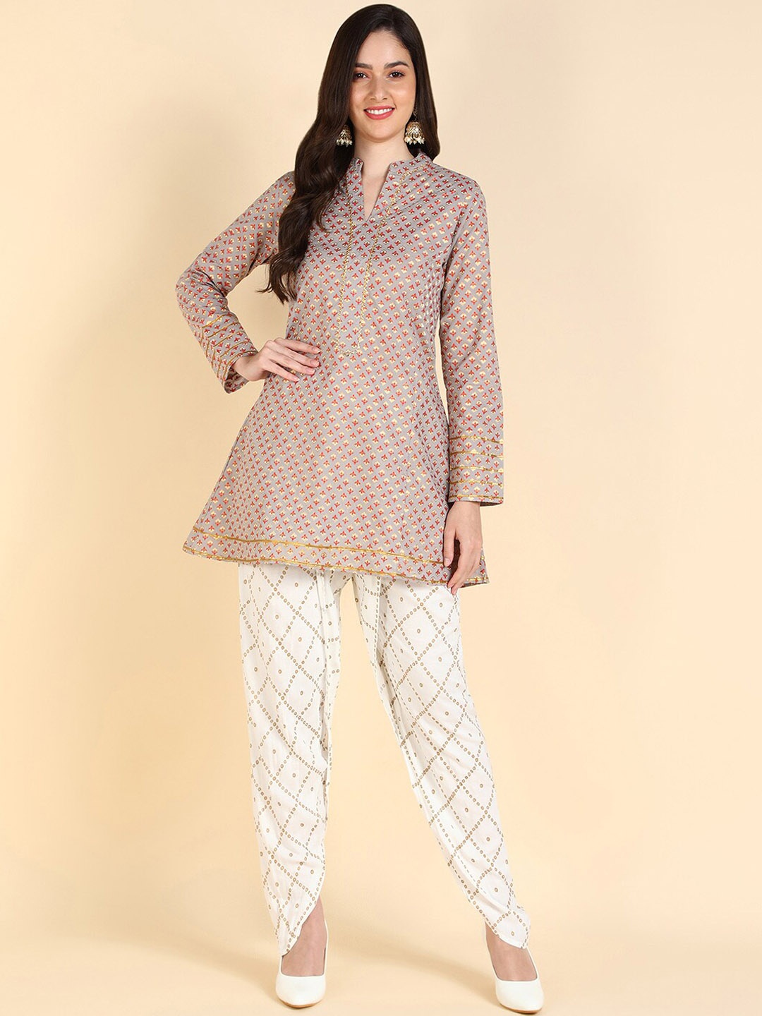 

HERE&NOW Ethnic Motifs Printed Regular Gotta Patti Pure Cotton Kurta with Dhoti Pants, Grey