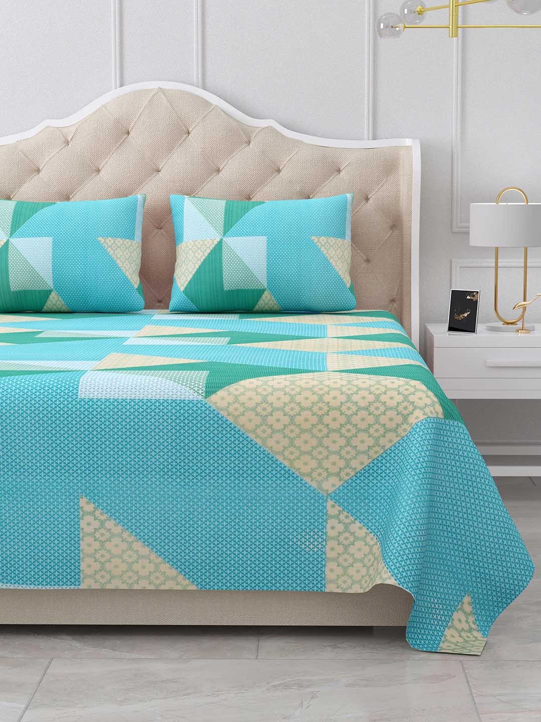 

BELLA CASA Stella Blue & Green Geometric 180 TC Cotton King Bedsheet & 2 Pillow Covers