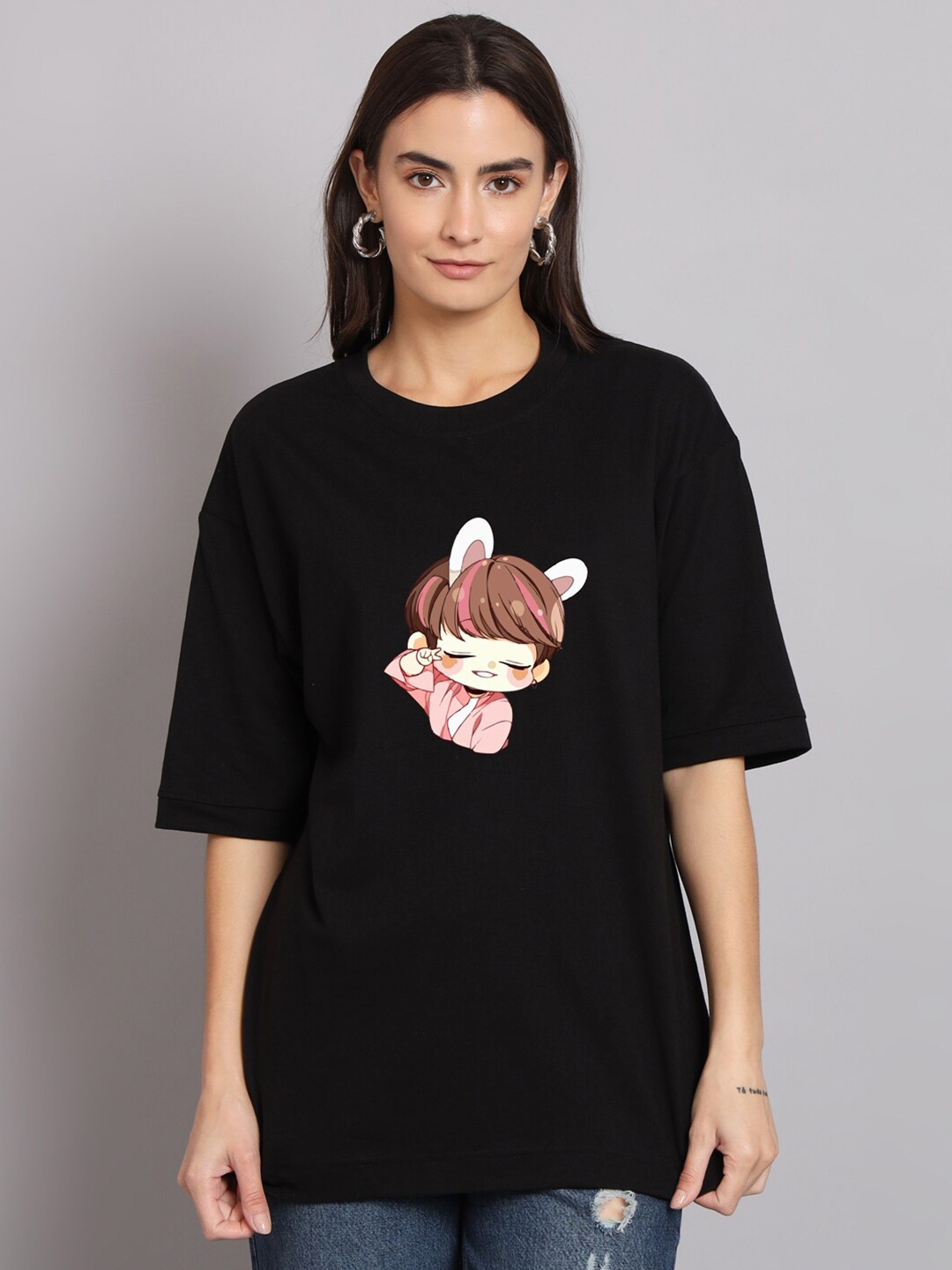 

Imsa Moda Graphic Printed Oversized Longline Cotton T-shirt, Black