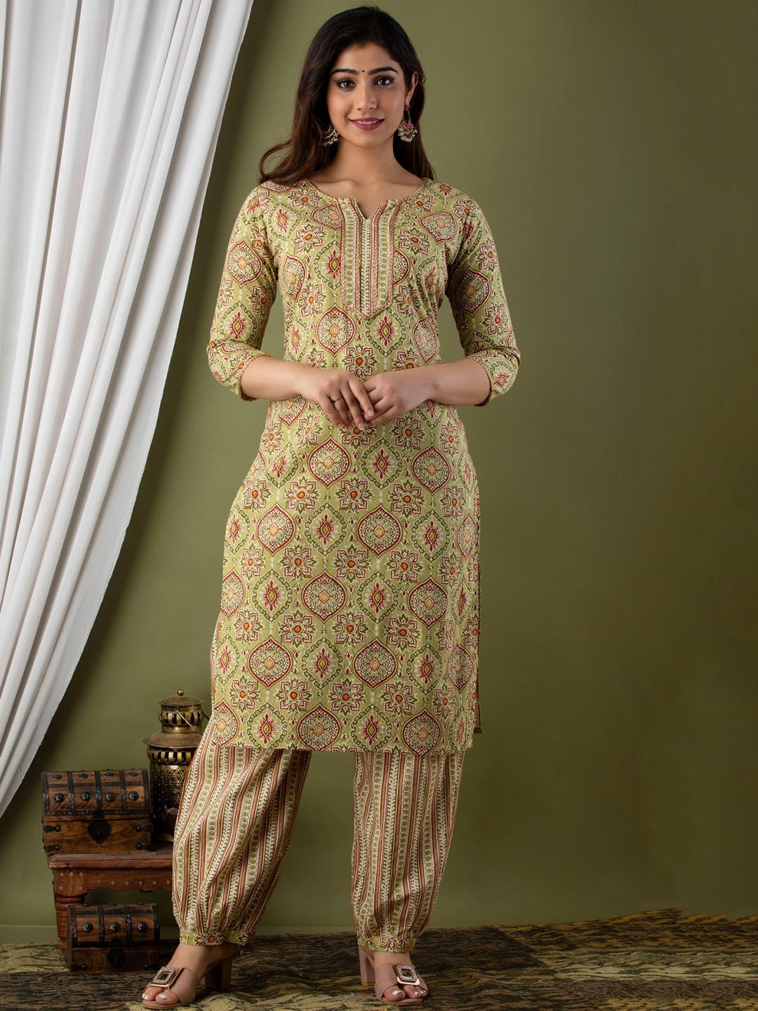 

KALINI Ethnic Motifs Printed Notched Neck Pure Cotton Kurta & Salwar, Green