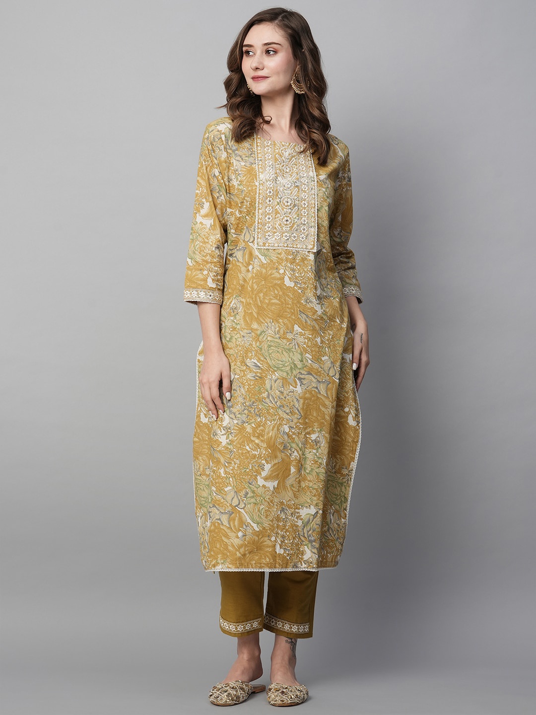 

Kiana Floral Printed Regular Pure Cotton Kurta with Trousers, Yellow