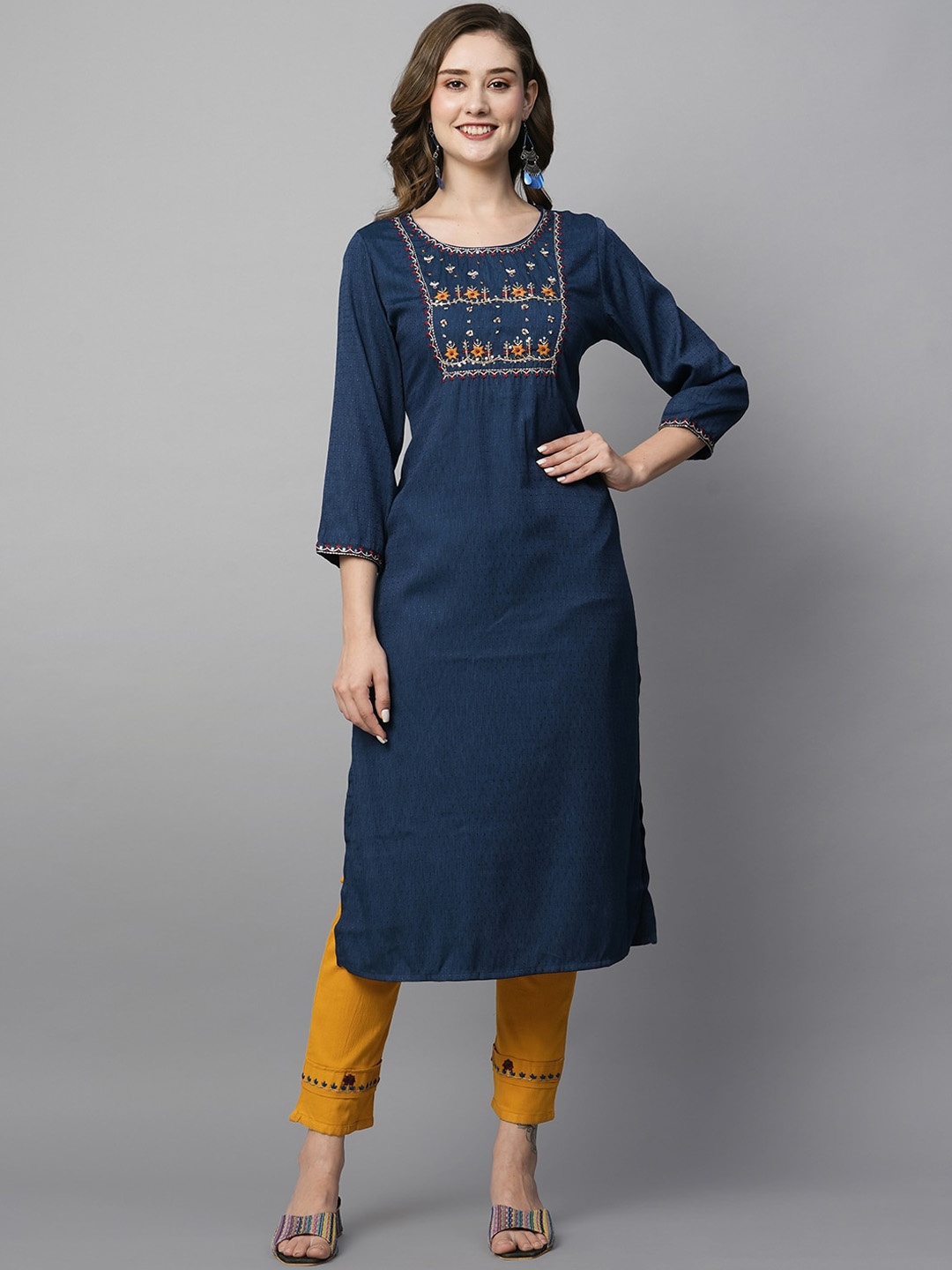 

Kiana Floral Yoke Design Regular Kurta with Trousers & Dupatta, Blue