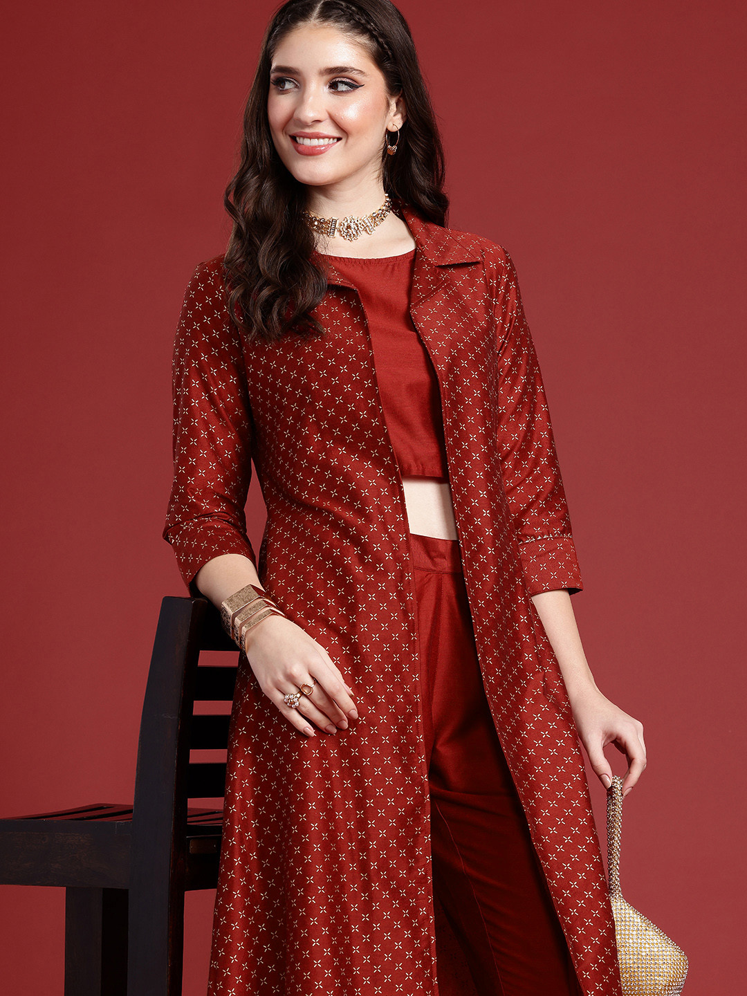 

Anouk Women Solid Ethnic Top with Trousers & With Jacket, Maroon