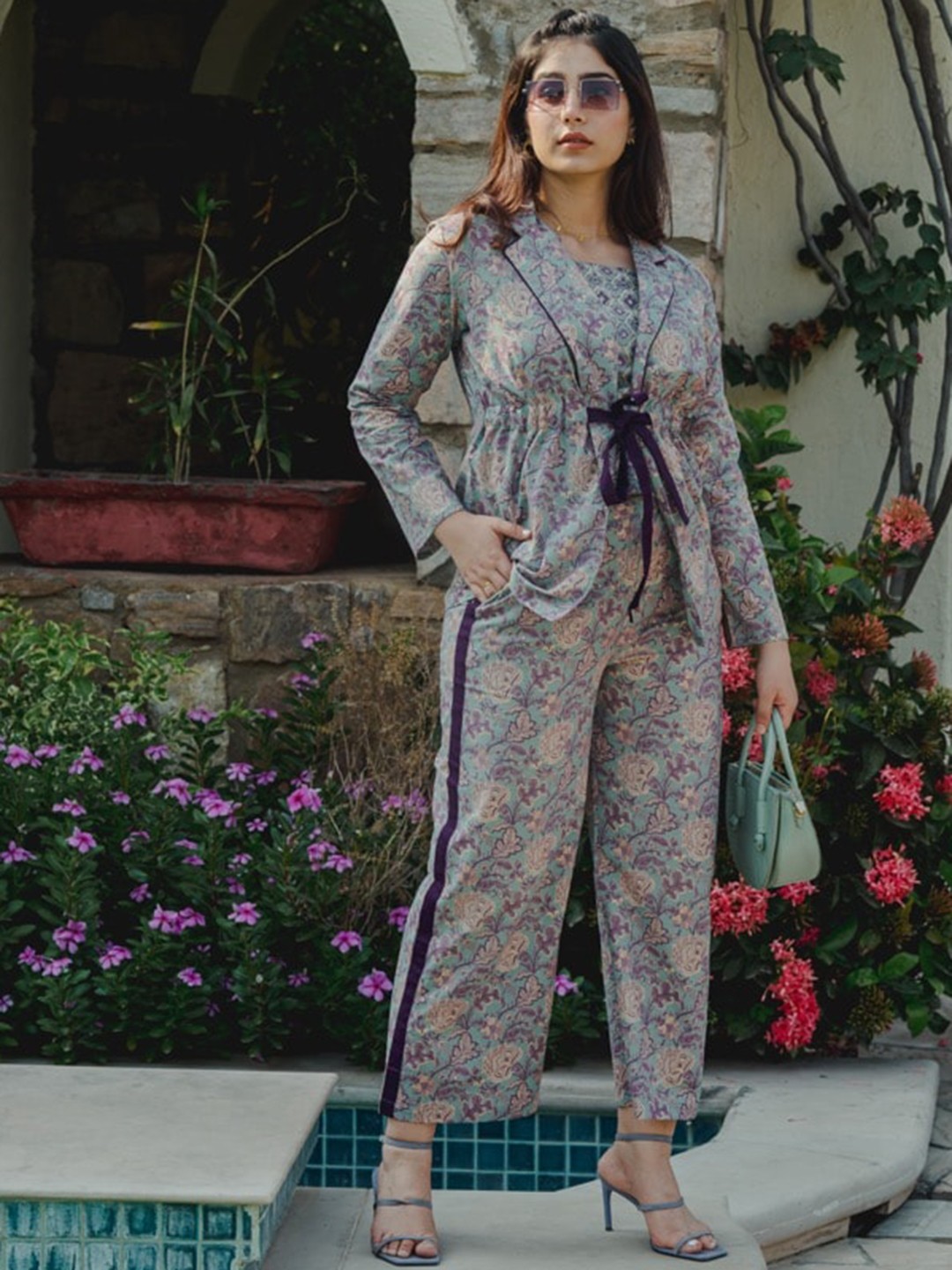 

FEATHERS CLOSET Printed Pure Cotton Tunic with Trousers & Jacket, Turquoise blue