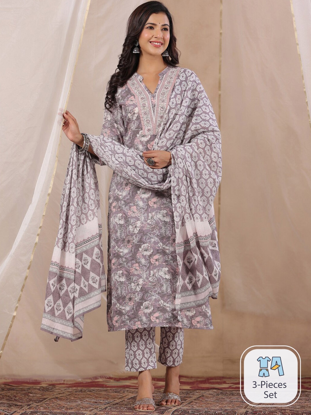 

Sangria Floral Printed Pure Cotton Kurta With Trousers & Dupatta, Pink