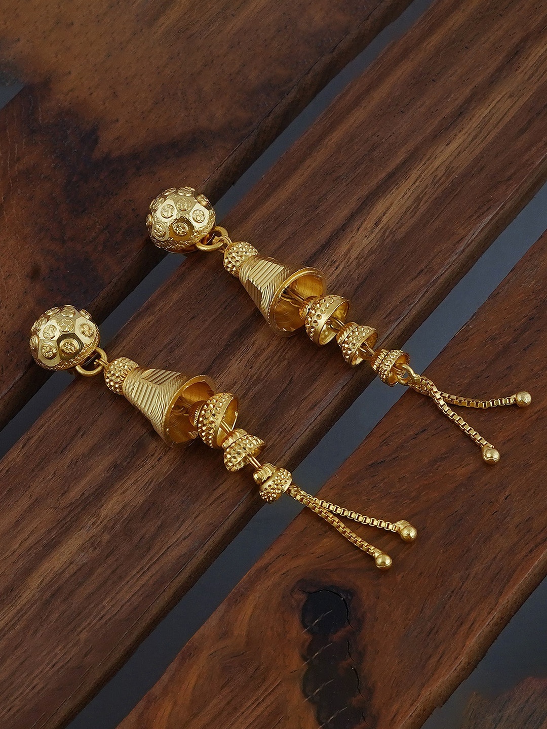 

MANSIYAORANGE Gold-Plated Classic Jhumkas