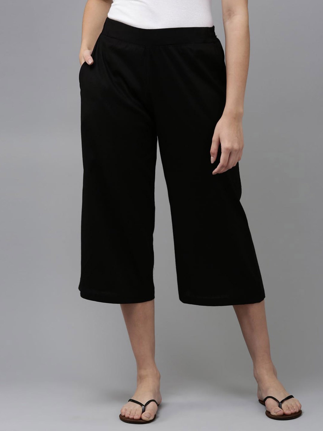 

Kryptic Women Relaxed Fit Pure Cotton Capris, Black