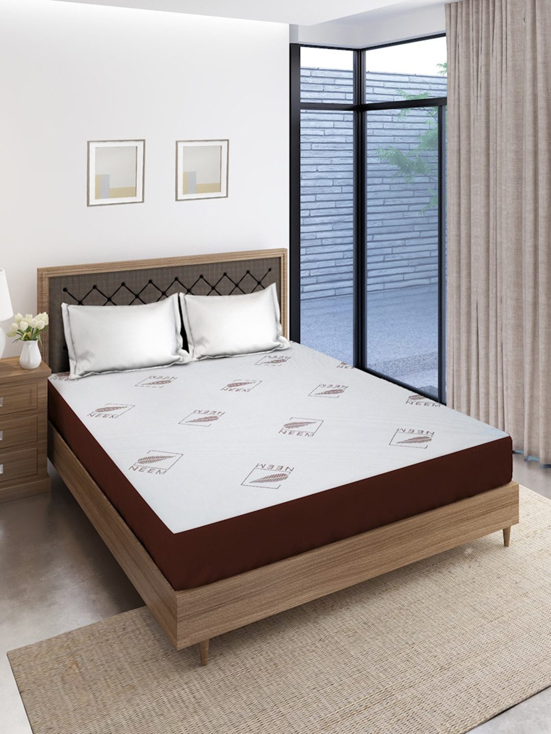

SOKNACK White Quilted Fitted King Size Mattress Protector