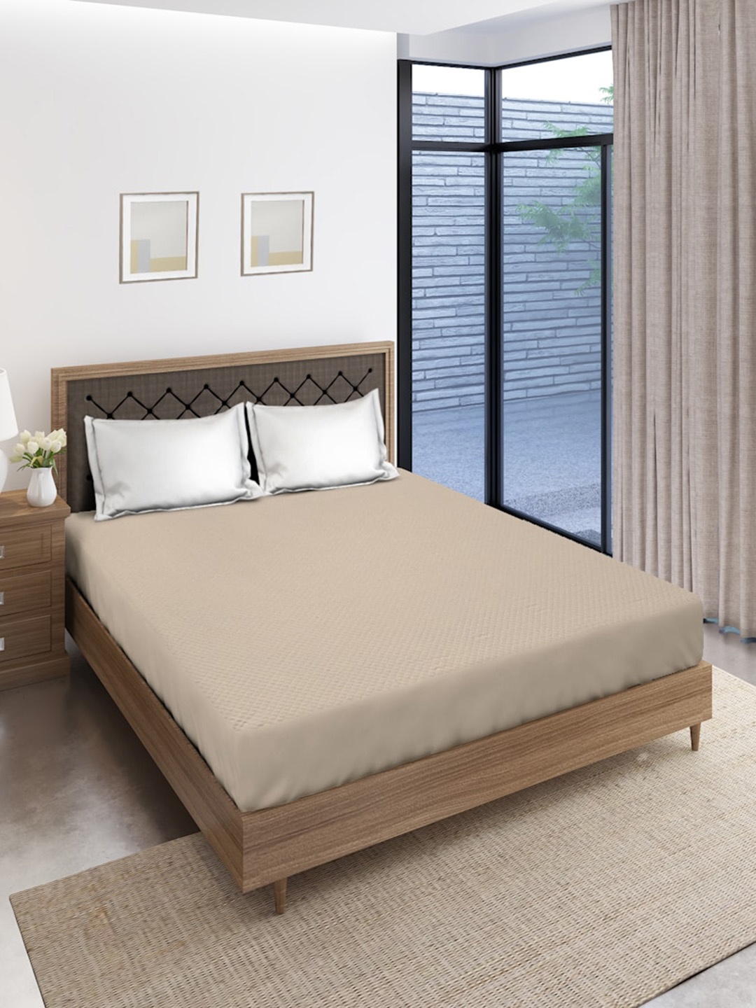 

SOKNACK Cream-Colored Quilted Fitted King Size Mattress Protector
